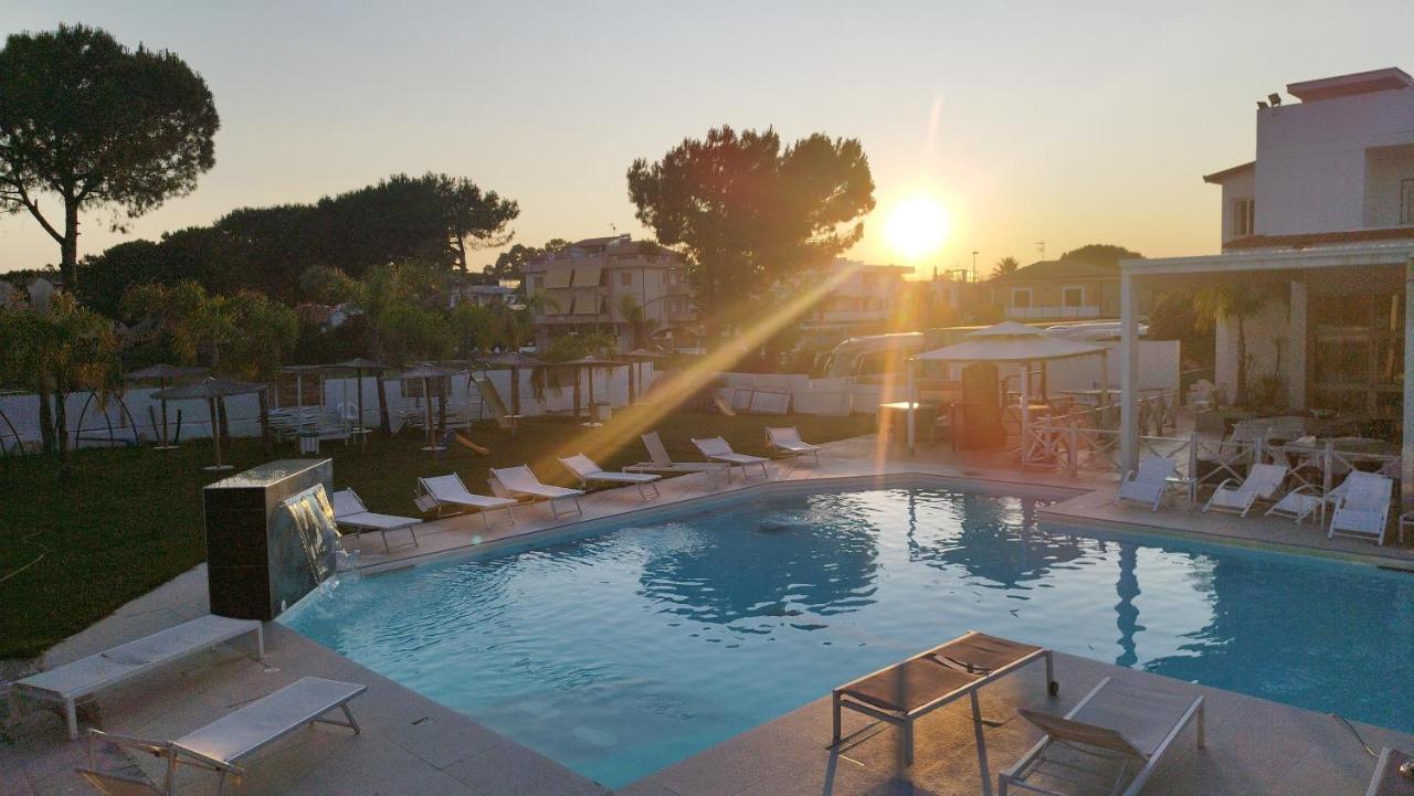 Hotel Cristallo Paestum Capaccio Esterno foto